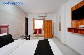 Collection O Taramandal Road Gorakhpur Formerly NS Hotel - Image 1