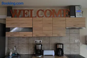 Room4U Apartment - Image 3