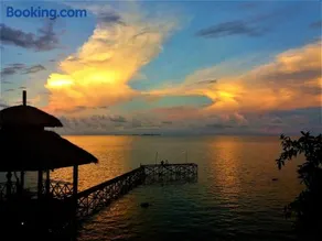 Breve Azurine Lagoon Resort - Image 3