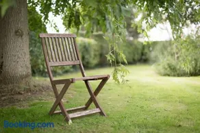 The Snug - Image 4