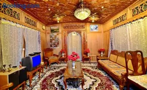 Umbrella group of House Boat - Image 3