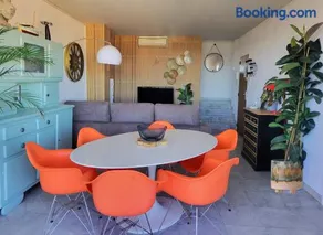 Appartement avec piscine, terrasse et internet haut débit - Image 2