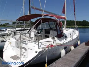 Lipno Blue Marine Ubytování na vodě - Stacionární Plachetnice - Image 1