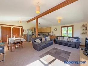 Kendo Lodge - York - Image 1