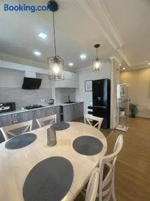 Tbilisi apartment - Image 2