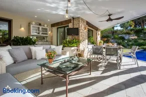Villa Barbados by Abahana Luxe - Image 1