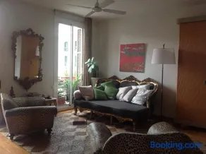Spacious & Comfortable flat in centric Eixample - Image 3