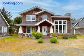 Rockaway Charm - Image 1