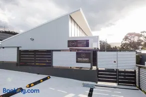 The Hub Bicheno - Image 2