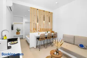Plori Suites Paros - Image 2