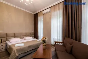 Star Hotel - Image 3