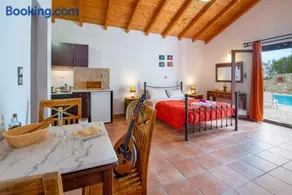 Dive into Summer - Kirki's Cozy Pool Gem on Paxoi - Image 1