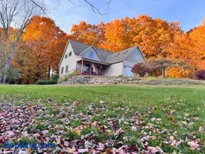 Northern Michigan Woodland Retreat - Image 2
