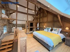 Paddock Lodge - Suites Wellness & Chambres d'hôtes - Image 2