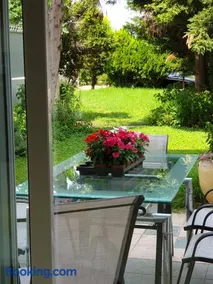 HOUSE SUITES DOMAINE - Image 1