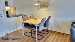 Apartment 347 - Image 3