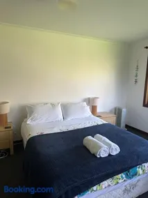 Denmark Retreat by the river - Next to inlet & Bibbulmun Track with spa - Image 2