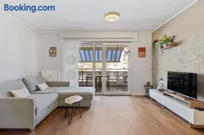 Modern Lux Apartment with Balcony in Luxembourg - Image 1