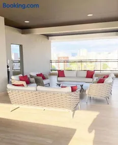 Modern apartment with pool and rooftop, centrally located - Image 5