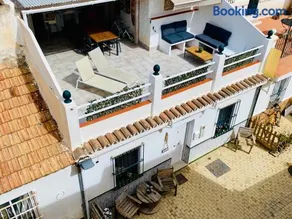 Malaga Beach House, 2 city bikes, 2 children's bikes, WiFi, BIG terrace, BBQ, Family, Childfriendly - Image 2