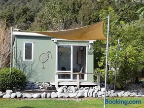 Jackson's Retreat Alpine Holiday Park - Image 1