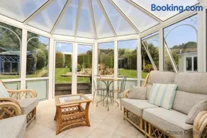 CROYDE LITTLE GEM 3 Bedrooms - Image 2