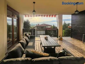 Lavender Apartment - Image 1
