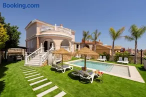 Luxury Villa Paraiso Alicante - Piscina Salada Climatizada, Chimenea, gymnasio, despacho, Fútbol , Golf , BBQ , Netflix - Image 4