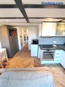 35m2, luminous loft close to the beach - Image 3