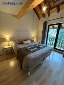 Spacious town house in the center of le Bourg d'Oisans - Image 4