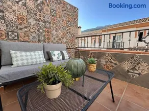 Nevada Suites Guejar - Image 3