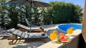 Holiday home near Split with private pool & garden - Image 3