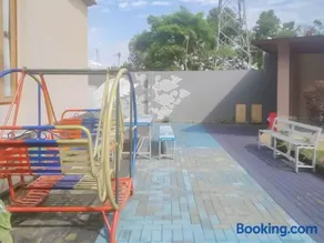 Kedai Oma Syariah Mitra RedDoorz - Image 4