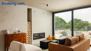 Modern villa Tia II with outdoor pool in Porec - Image 5