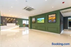 Mardy Suit Hotel - Image 3