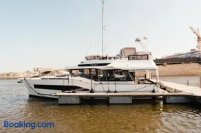 Yacht by Strandhotel - hotel service & wellness - Image 2
