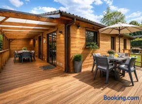 Durbuy, Serenae Chalet, sauna, climatisation, local pour vélos et motos, familles bienvenues - Image 1