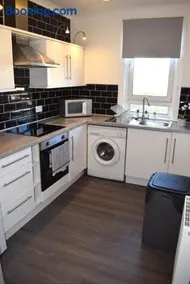 Kelpies Serviced Apartments - McClean - Image 3