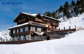 Chalet Dei Rododendri - Image 2