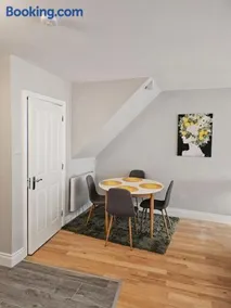 Brogans Apartments - Image 2