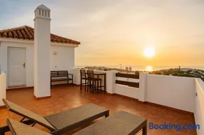 Penthouse Sea View - Valle Romano Golf, Estepona - Image 2