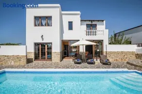 Luxuriöse und geräumige \"Villa María\" mit Terrasse, Pool, Meerblick und WLAN - Image 2
