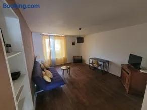 Apartment center station ground floor - Image 2