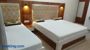 SHREE ATITHI HIGHWAY HOTEL - Image 3