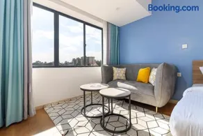 Laurel Hill Suites Studio - Image 1