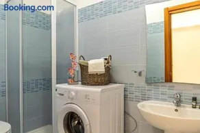 Ida House - Image 3