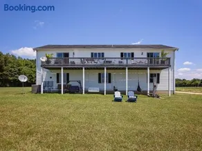 Bunker Hill Farm - Image 3