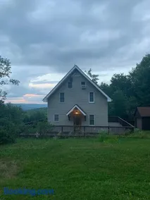 Private with a Beautiful View House - Image 1