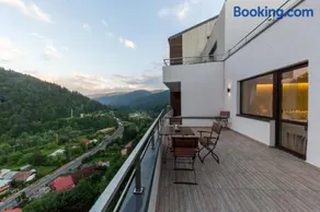 Apartament Carol Sinaia - Image 1