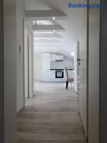 ruhige und moderne 2-Zi. Wohnung - Image 2